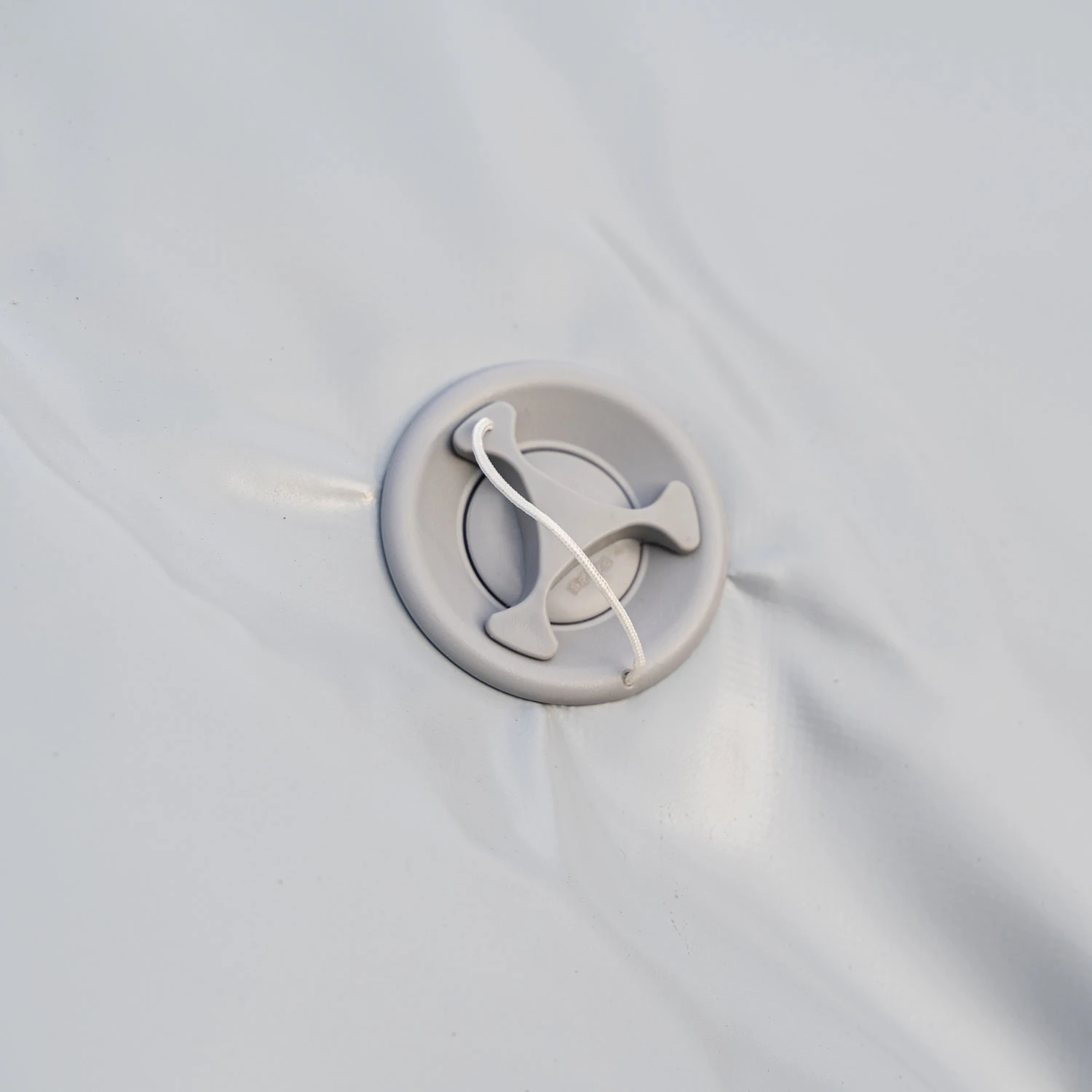 Aufblasbare Poolabdeckung Rundbecken Blau 300 Cm 7 Aufblasbare Poolabdeckung Rundbecken Blau 300 Cm – Bild 5