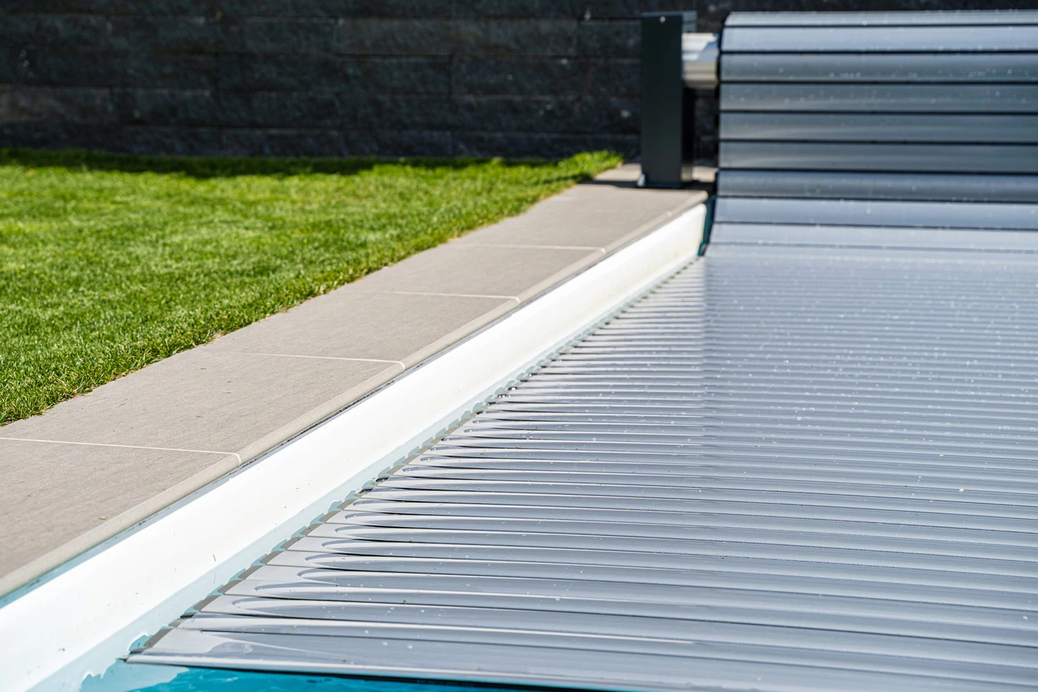 Poolpowershop Polycarbonat Lamellen Solar Silber 7 Poolpowershop Polycarbonat Lamellen Solar Silber – Bild 5