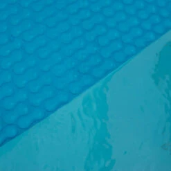 Solarfolie 3 X 3 M Quadratisch Light Blue 400 GeoBubble 7 Solarfolie 3 X 3 M Quadratisch Light Blue 400 GeoBubble -Swimmingpool Verkaufsladen Solarfolien blue 400 geobubble wasser